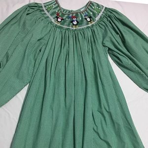 Girls clothes (smocked)